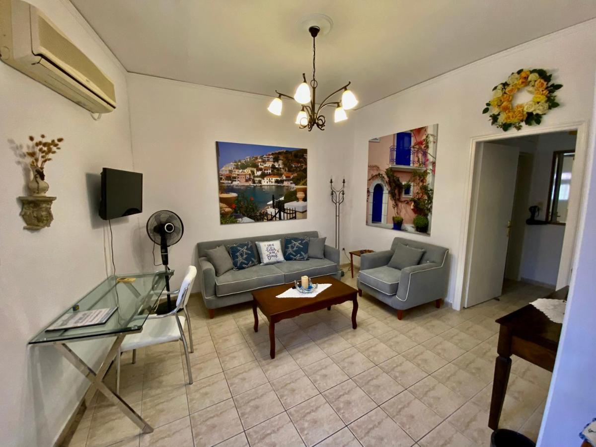 Gallery Apartments Lixouri Exterior foto
